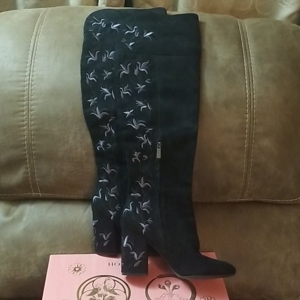 Kenneth Cole Boots 8.5. Never Worn